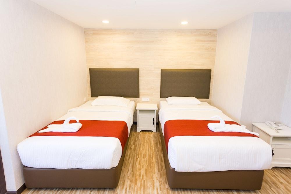 Icon Hotel Segamat Εξωτερικό φωτογραφία